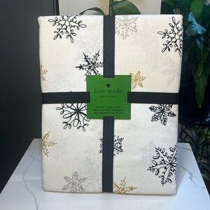 Kate Spade Snowflake Tablecloth 60 x 102 White w/ Black & Gold/Silver Cotton NWT